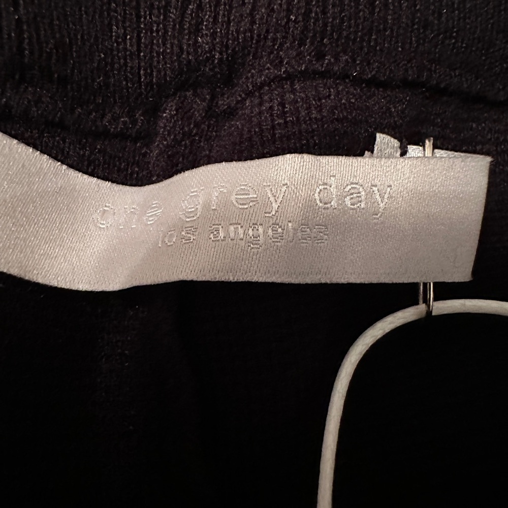 One Grey Day Sydney Joggers - NWT - Size L - Picture 8 of 12